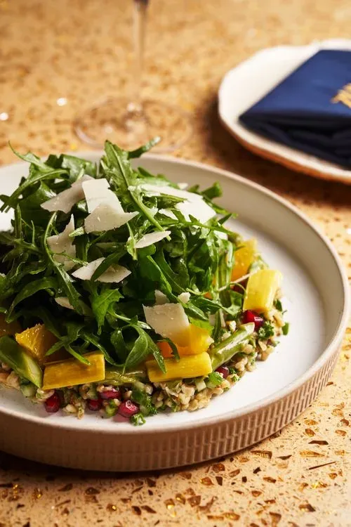 Salada tropical com manga